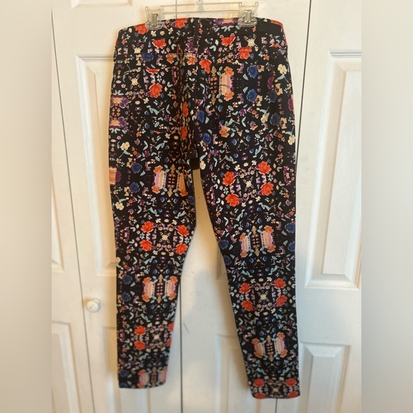 Levi’s demi curve slim jeans - Picture 9 of 10